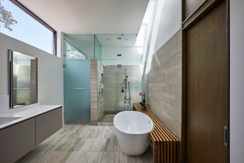 Hermitage Residence by Studio Dwell