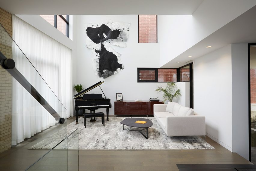 Hermitage Residence by Studio Dwell