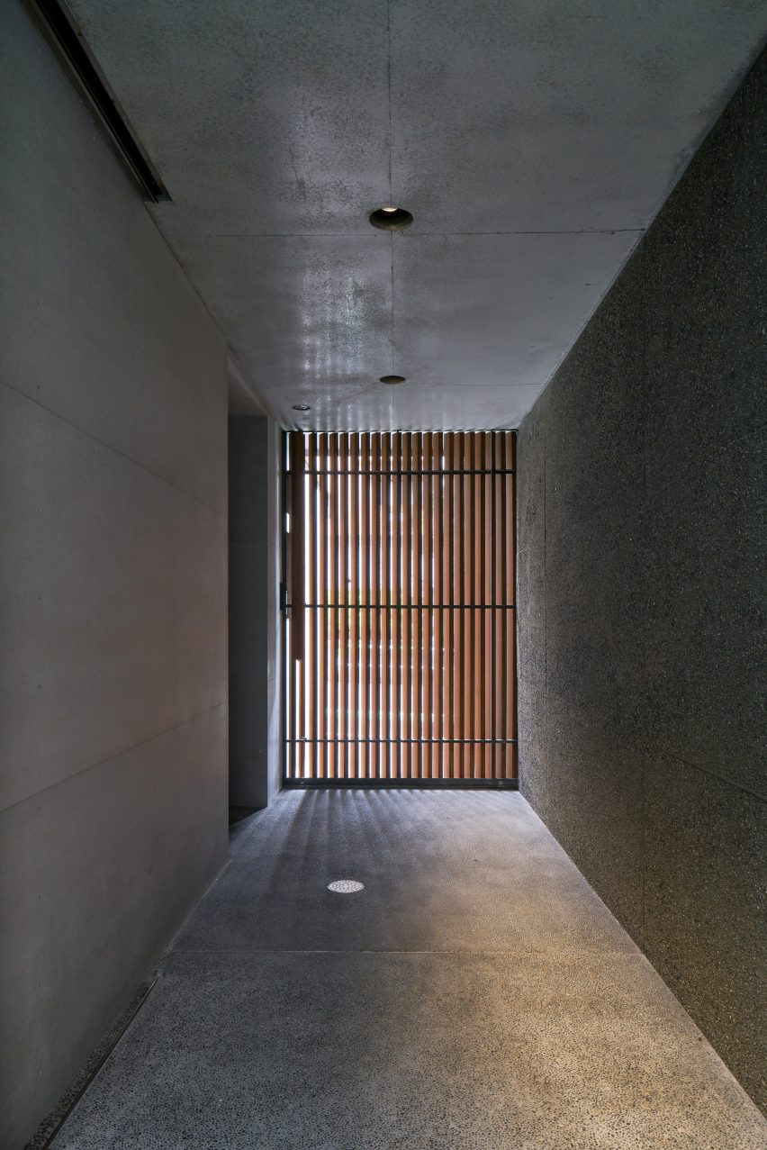 House In Yoga by Keiji Ashizawa Design