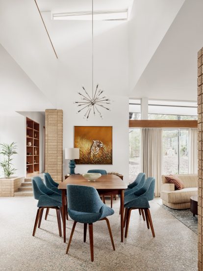 Inglewood Residence by Mark Odom Studio