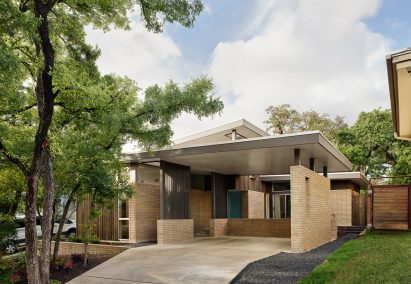 Inglewood Residence by Mark Odom Studio