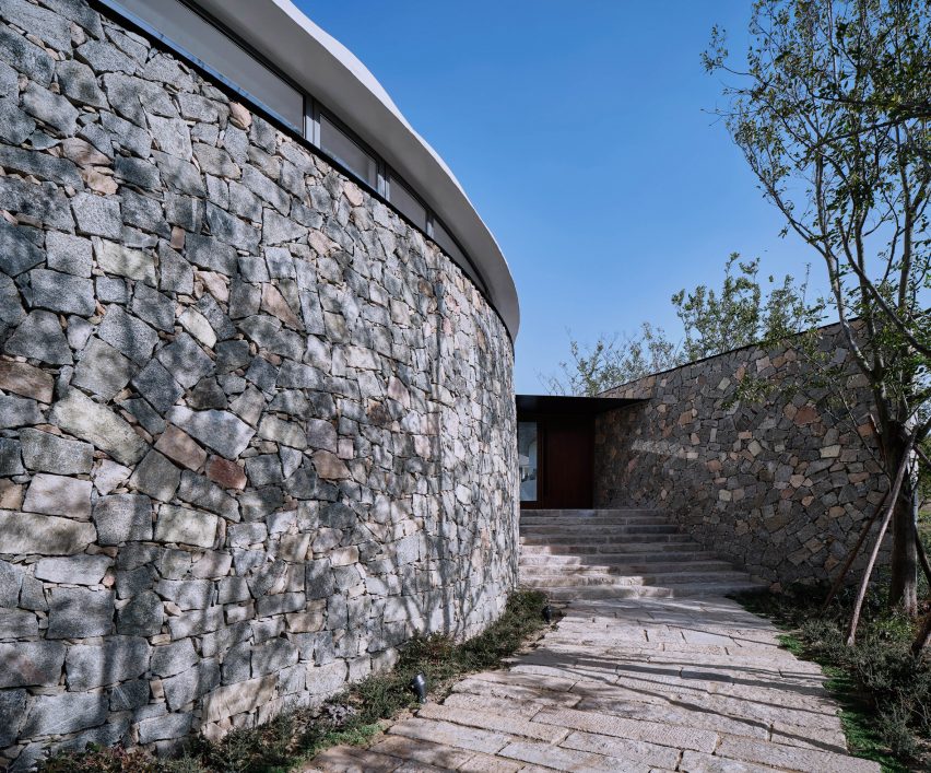 Jiunvfeng Study on Mount Tai by gad line+ studio