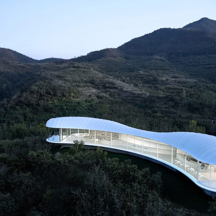 Gad Line+ Studio perches white cloud-like pavilion to overlook sacred mountain in China