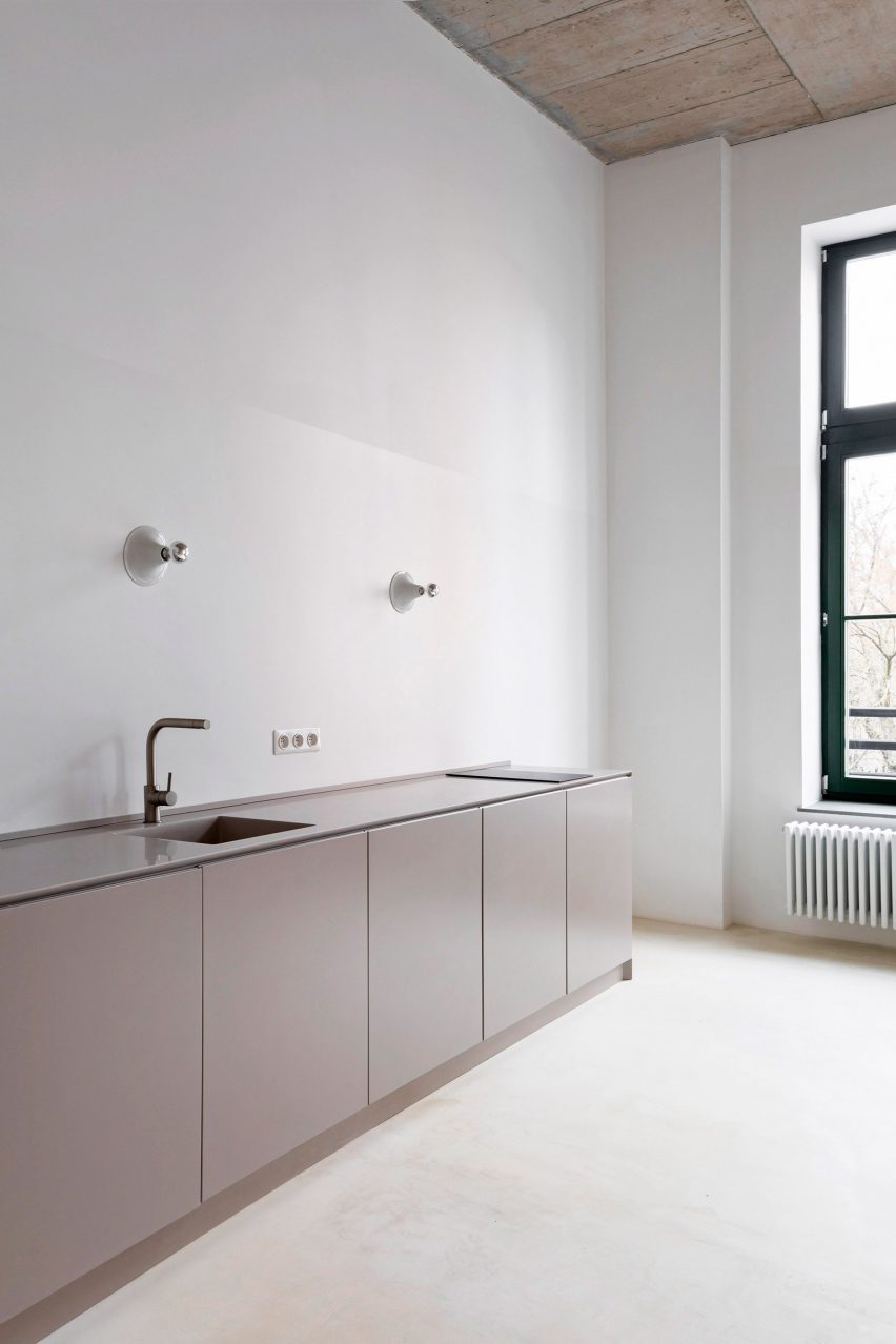 K916 holiday apartment designed by Thisispaper Studio