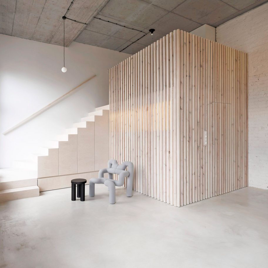 K916 holiday apartment designed by Thisispaper Studio