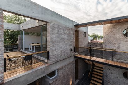 Martinez 3458 Building by Primer Piso