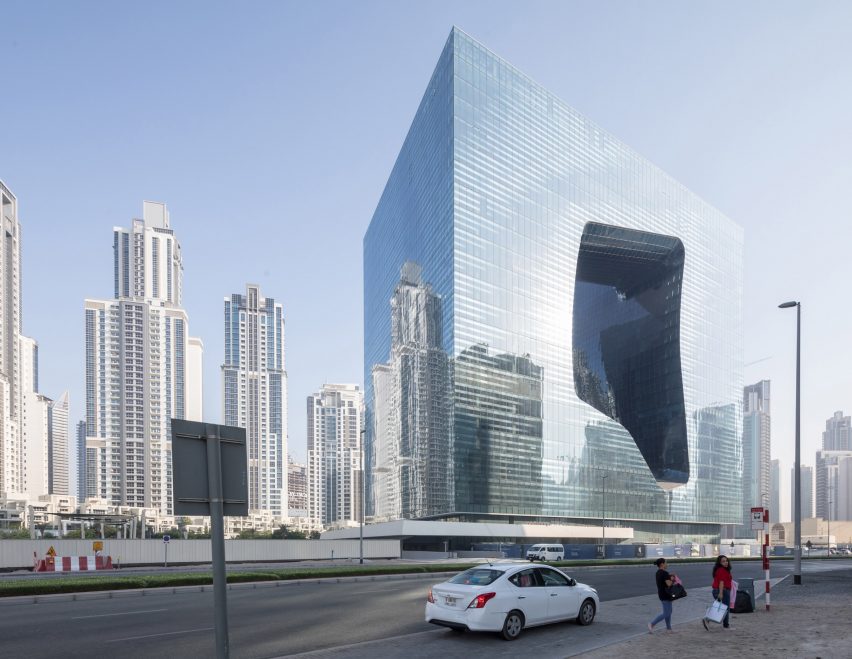 ME Dubai hotel at the Opus by ZHA