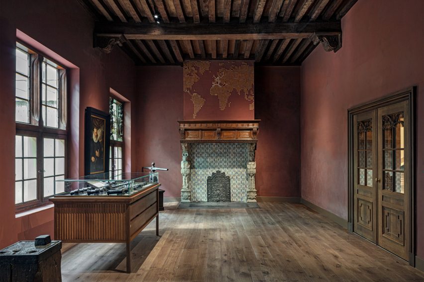 Museum de Lakenhal by Happel Cornelisse Verhoeven and Julian Harrap Architects