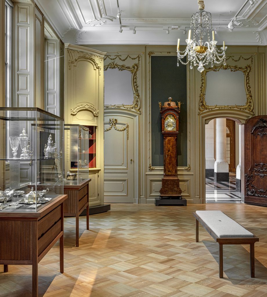 Museum de Lakenhal by Happel Cornelisse Verhoeven and Julian Harrap Architects