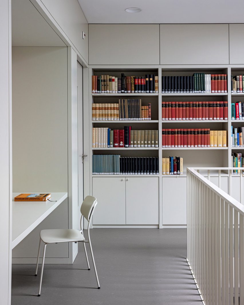 Museum de Lakenhal by Happel Cornelisse Verhoeven and Julian Harrap Architects