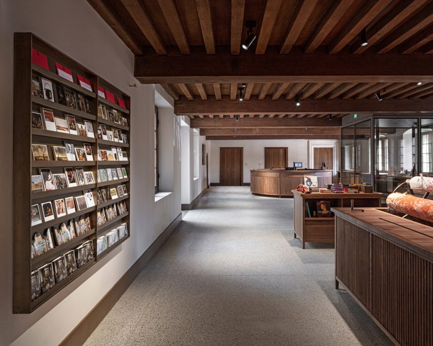 Museum de Lakenhal by Happel Cornelisse Verhoeven and Julian Harrap Architects