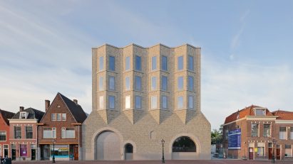 Museum de Lakenhal by Happel Cornelisse Verhoeven and Julian Harrap Architects