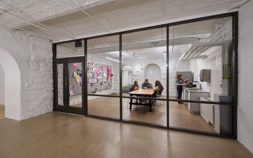 MuseumLab by Koning Eizenberg Architecture