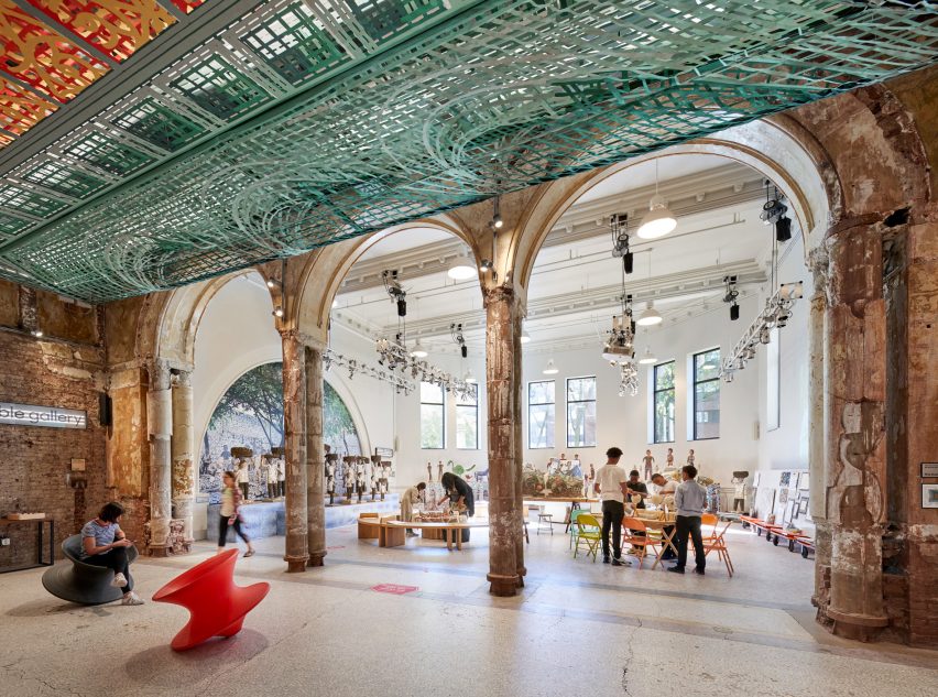 MuseumLab by Koning Eizenberg Architecture
