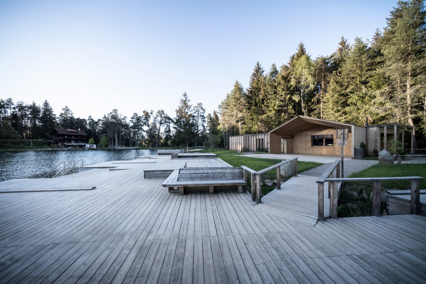 Cafe and changing room alongside Völser Weiher Lake in South Tyrol by Network of Architecture