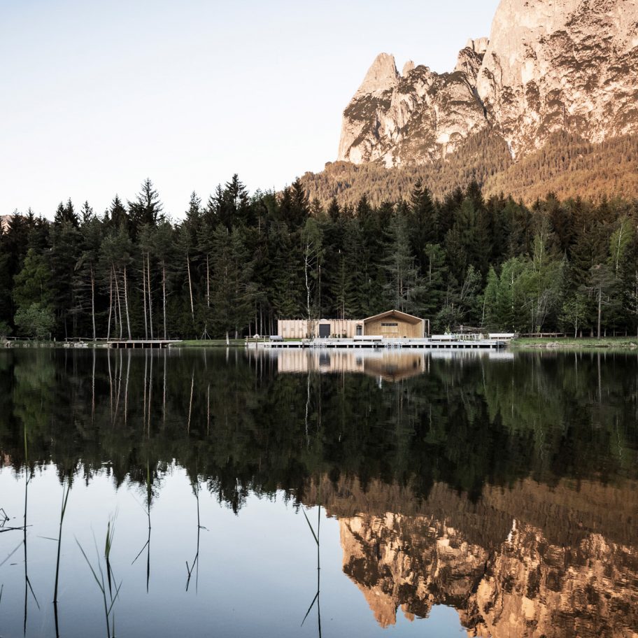 Cafe and changing room alongside Völser Weiher Lake in South Tyrol by Network of Architecture