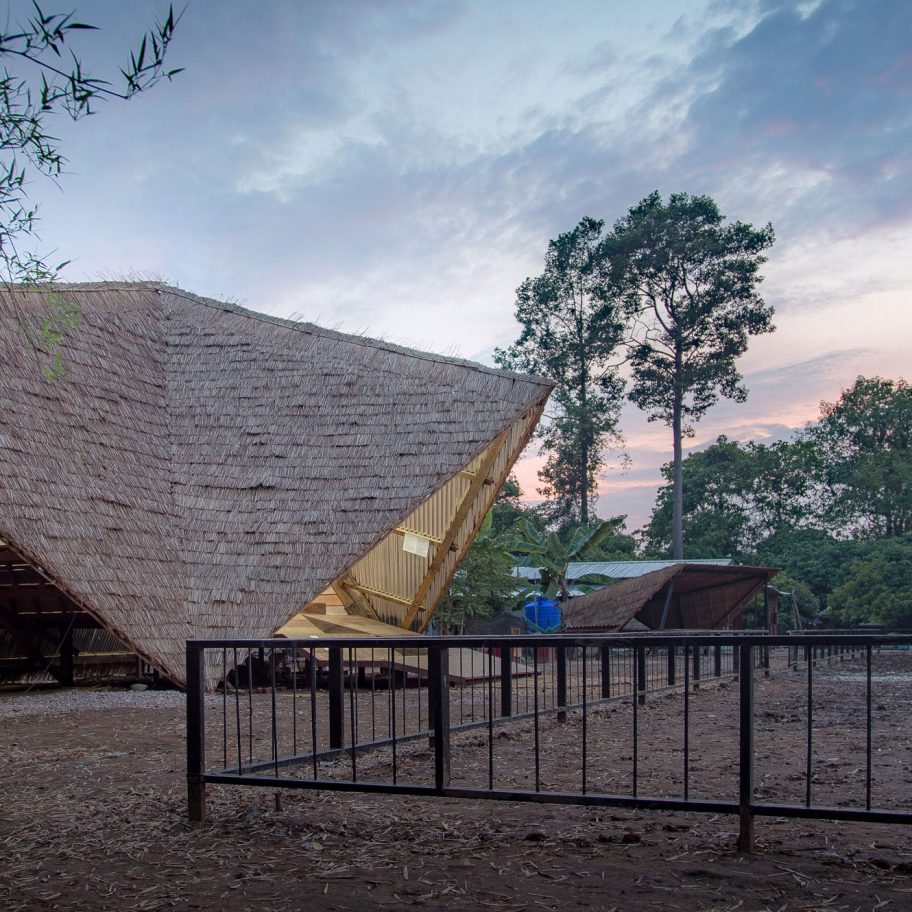 Estudio Cavernas designs Thailand community centre as learning hub for Burmese migrant children