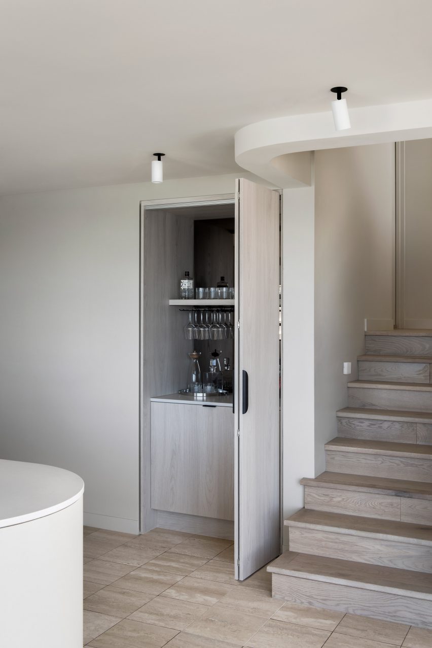 Penthouse M by CJH Studio