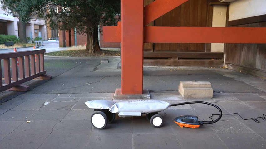 Poimo is an inflatable electric scooter that can be transported inside a backpack