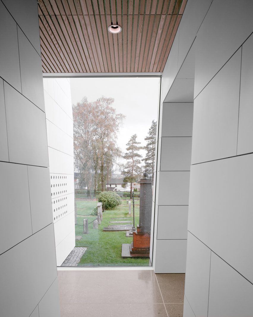 Porsgrunn church by Espen Surnevik in collaborationwith Trodahl Architects
