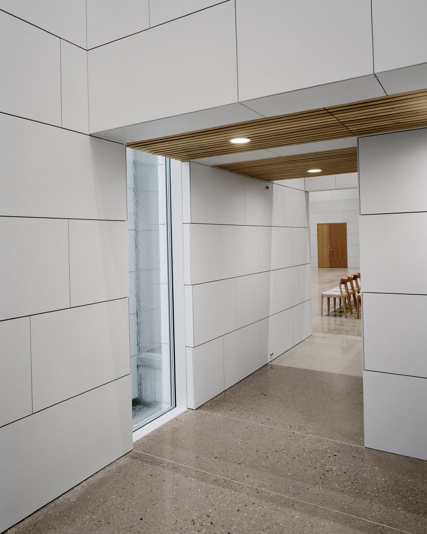 Porsgrunn church by Espen Surnevik in collaborationwith Trodahl Architects