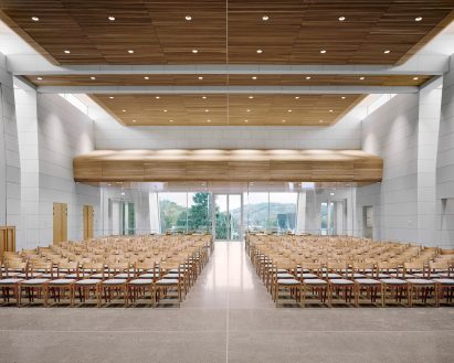 Porsgrunn church by Espen Surnevik in collaborationwith Trodahl Architects