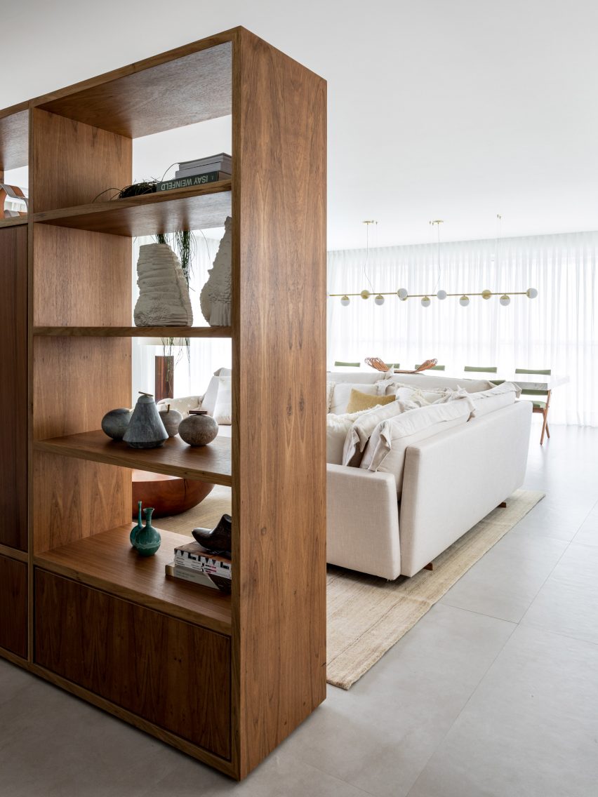 Praia Mansa Apartment by Leandro Garcia