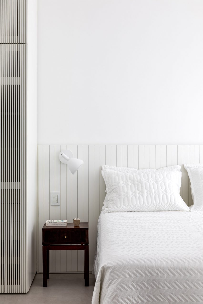 Praia Mansa Apartment by Leandro Garcia
