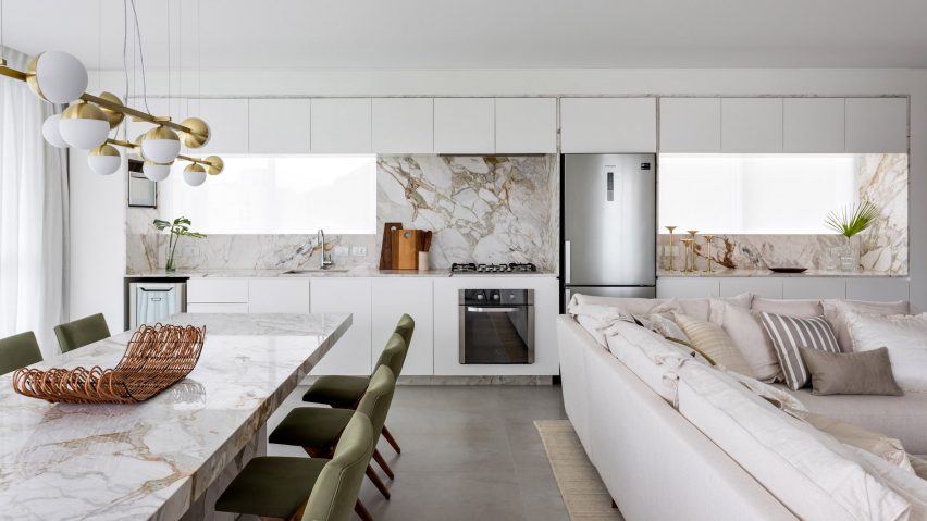 Praia Mansa Apartment by Leandro Garcia