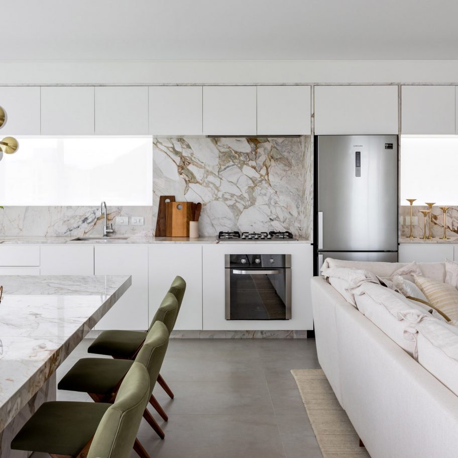 Praia Mansa Apartment by Leandro Garcia