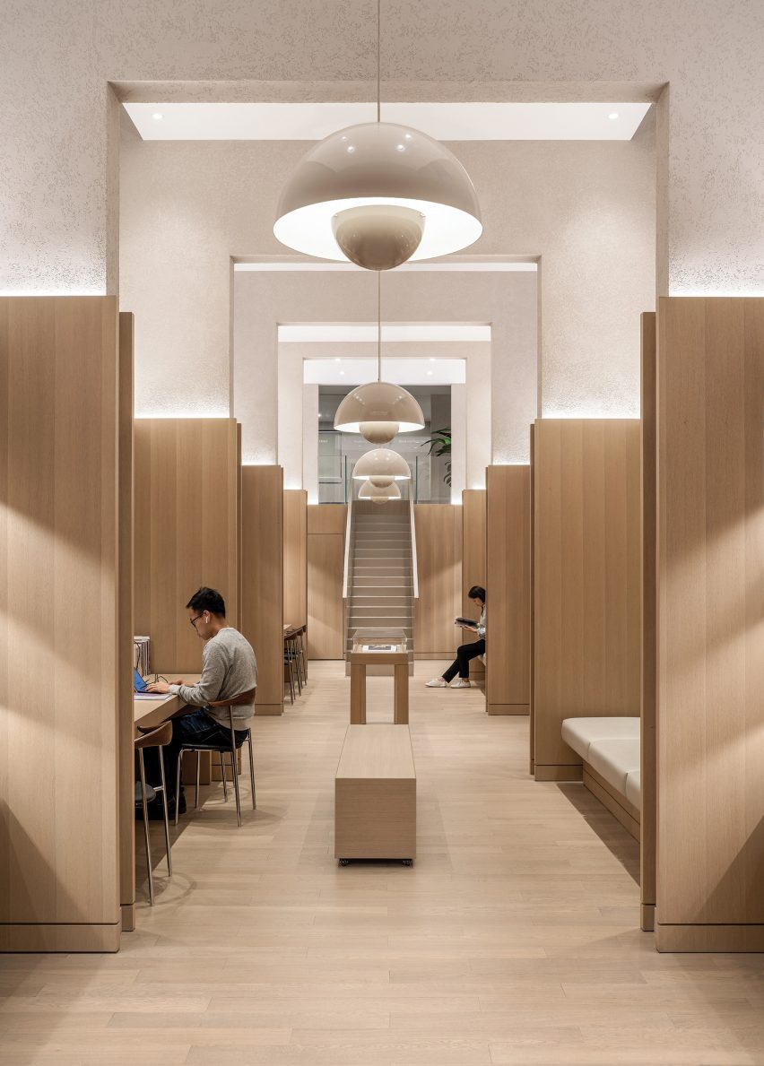 Read and Rest Hotel by Office AIO