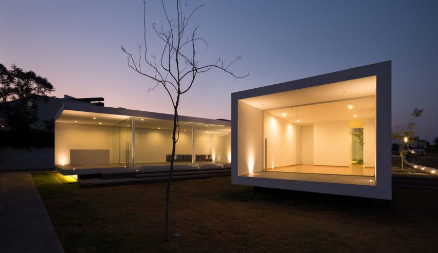 San Antonio House by Juárez R Arquitecto