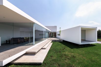 San Antonio House by Juárez R Arquitecto