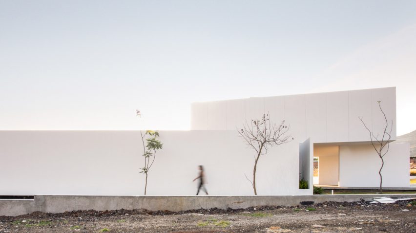 San Antonio House by Juárez R Arquitecto