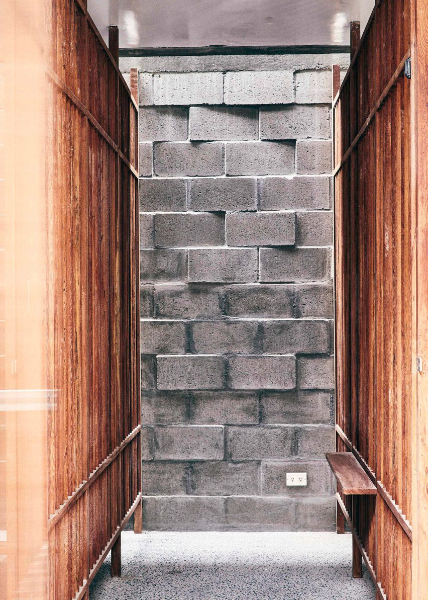 Textile House in Paracas by Ghezzi Novak