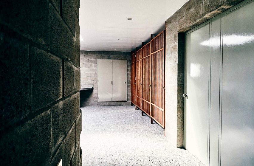 Textile House in Paracas by Ghezzi Novak