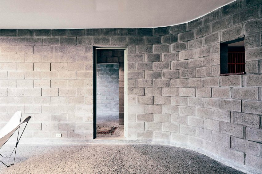 Textile House in Paracas by Ghezzi Novak