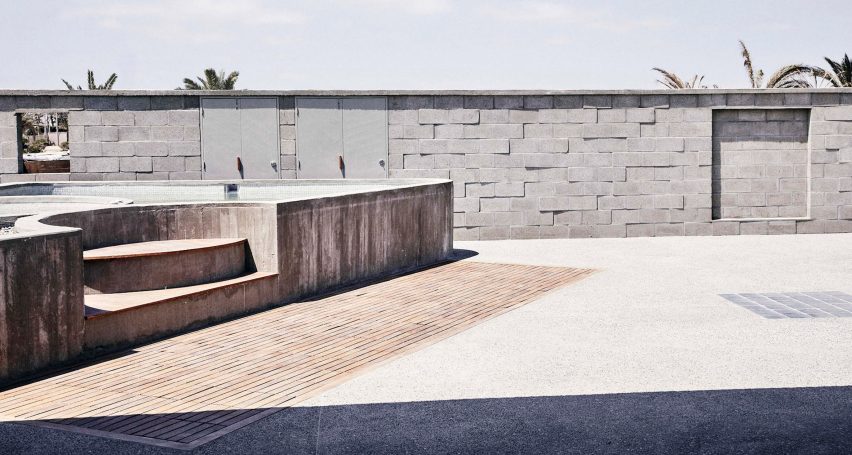 Textile House in Paracas by Ghezzi Novak