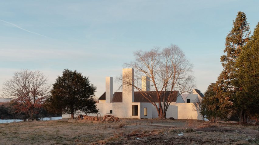 Three Chimney House by T W Ryan Architecture