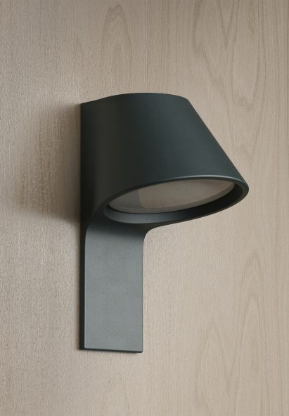 Unknown, Untitled studio profile for VDF