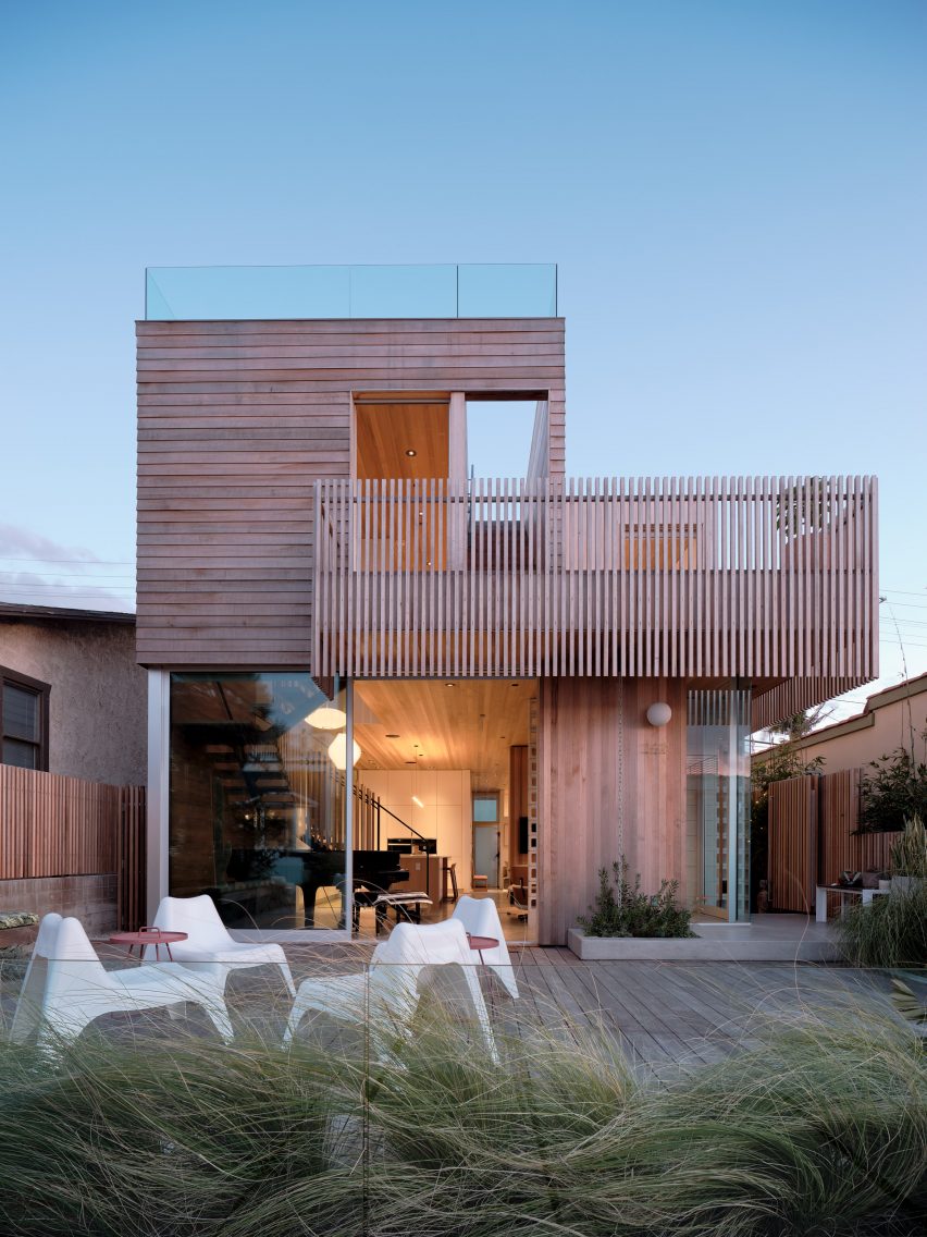 Walk-Street House by Ras-A Studio