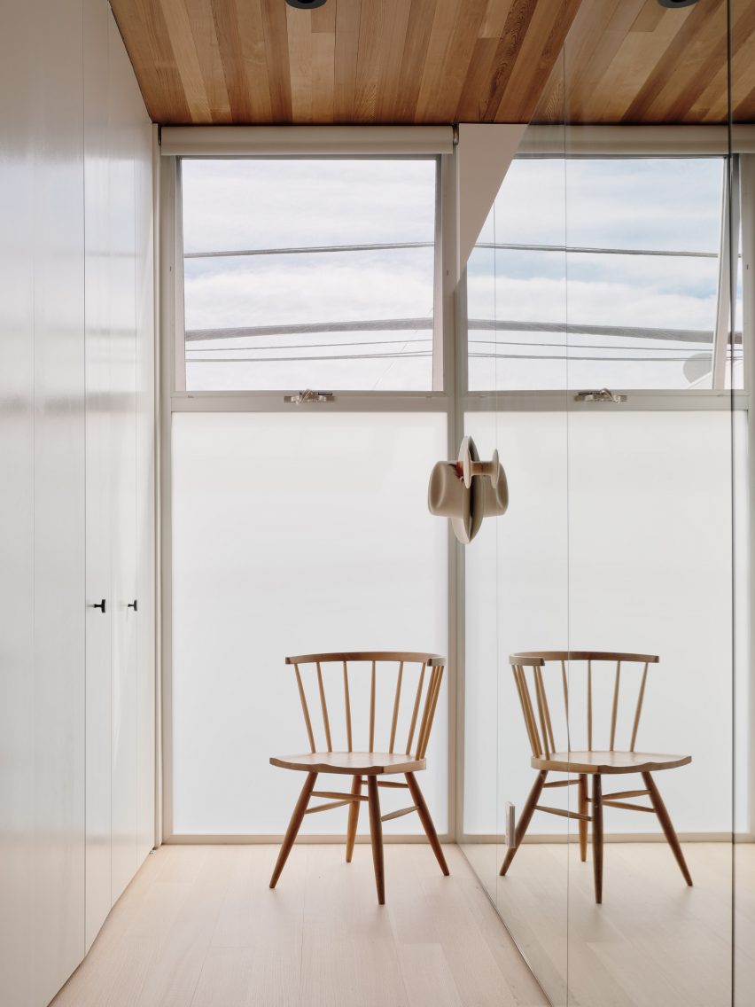Walk-Street House by Ras-A Studio