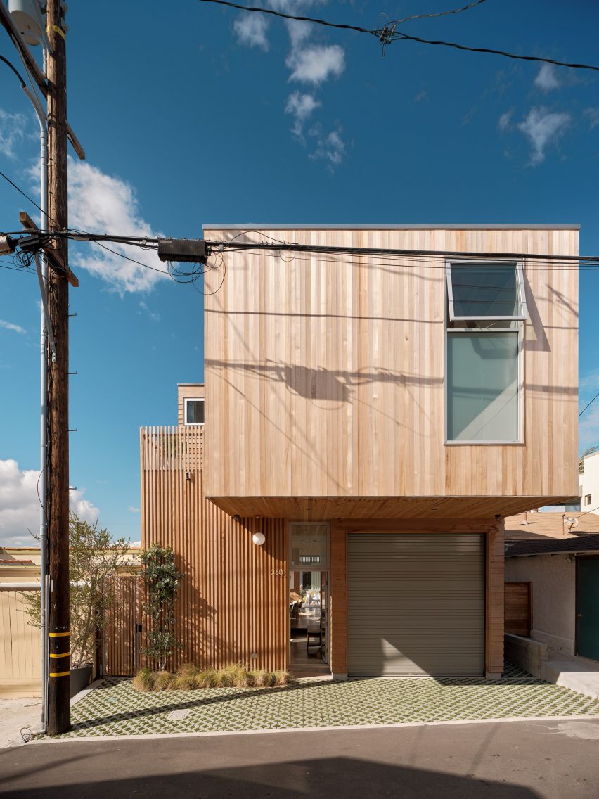 Walk-Street House by Ras-A Studio