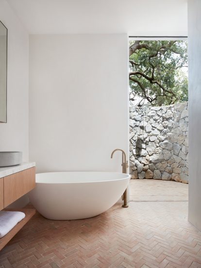 Woorak House in Palm Beach, Sydney designed by CM Studio