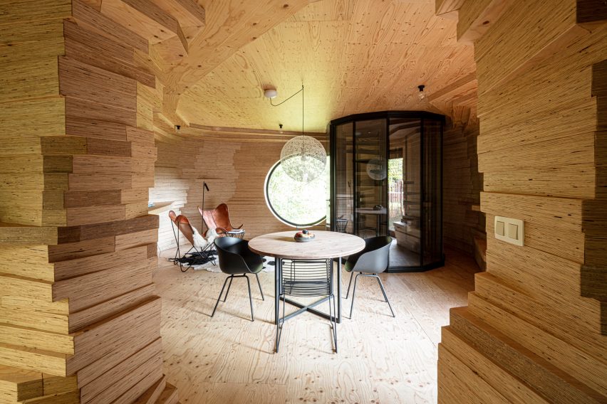 Atelier Vens Vanbelle's Alex Guesthouse