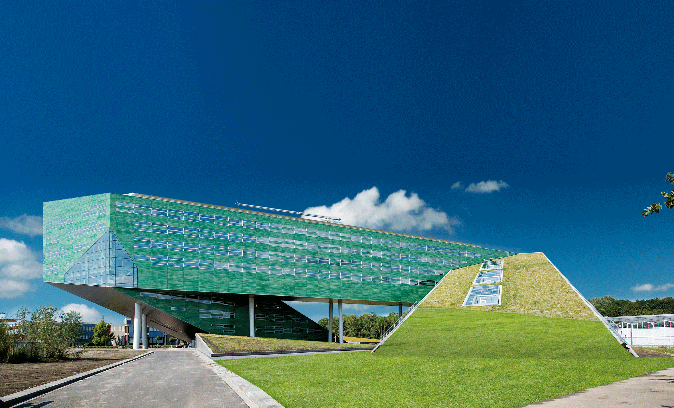 BMI report advises architects on how to remain central in the construction process