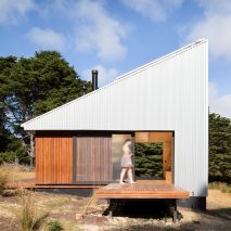 Bruny Island Cabin by Maguire + Devin