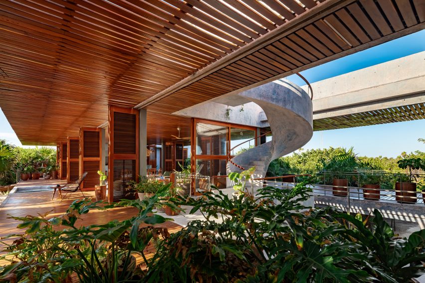 Casa Bautista by Productora