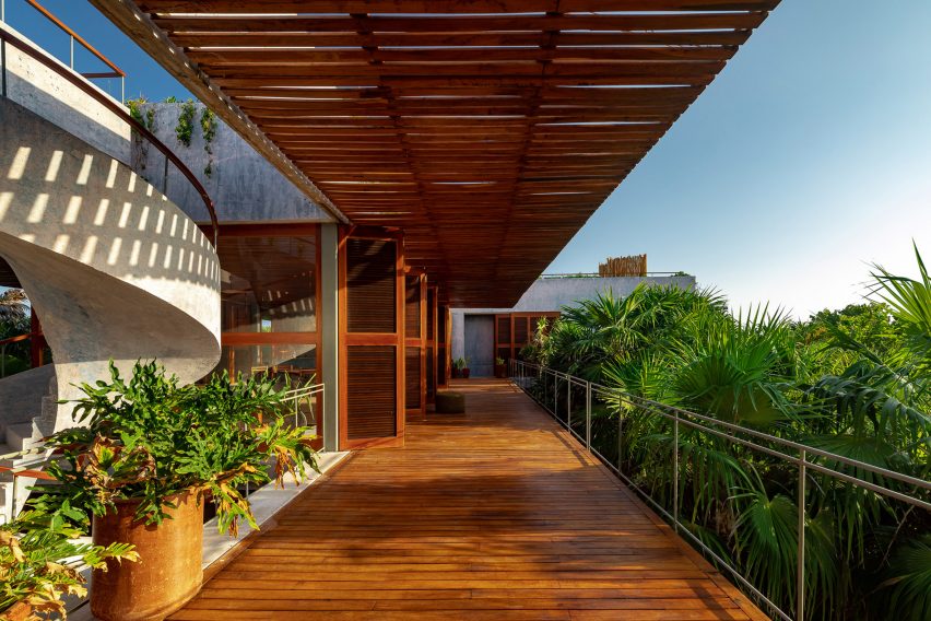Casa Bautista by Productora