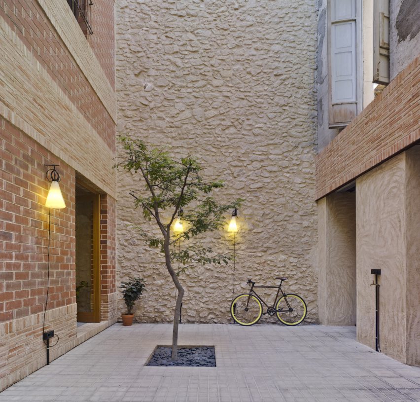 Casa Mac by La Errería in Alicante
